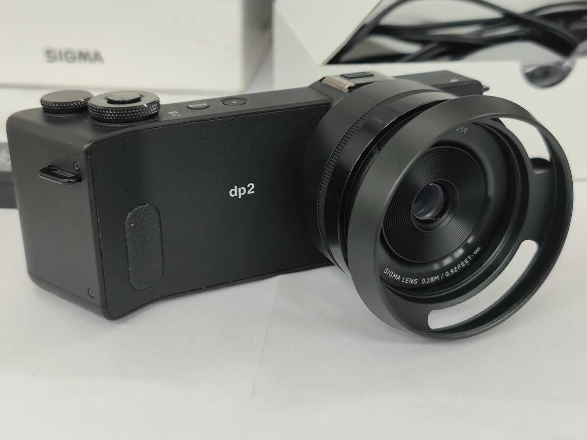 SIGMA dp2 公式通販 Quattro | Quattro（バッテリー2個・純正フード