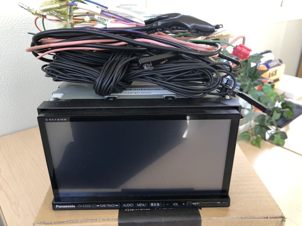 パナソニック Panasonic CN-R300D CN-R300WD ストラーダ メモリーナビ