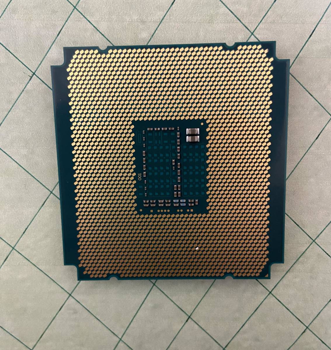 NO.AN2 Intel XEON E5-2699 V3 中古分解品 LGAソケット CPU インテル