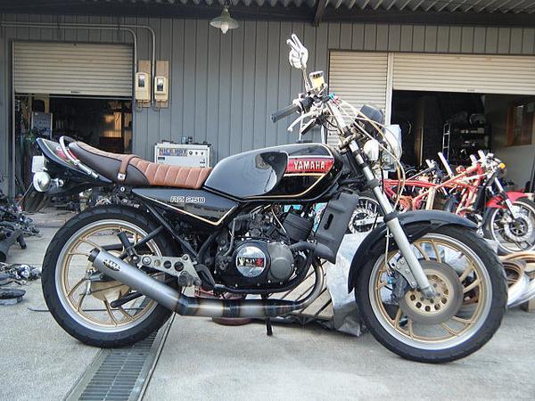 RZ250 ゼンシンの集合チャンバー クロスRZ350 レア 【公式通販】