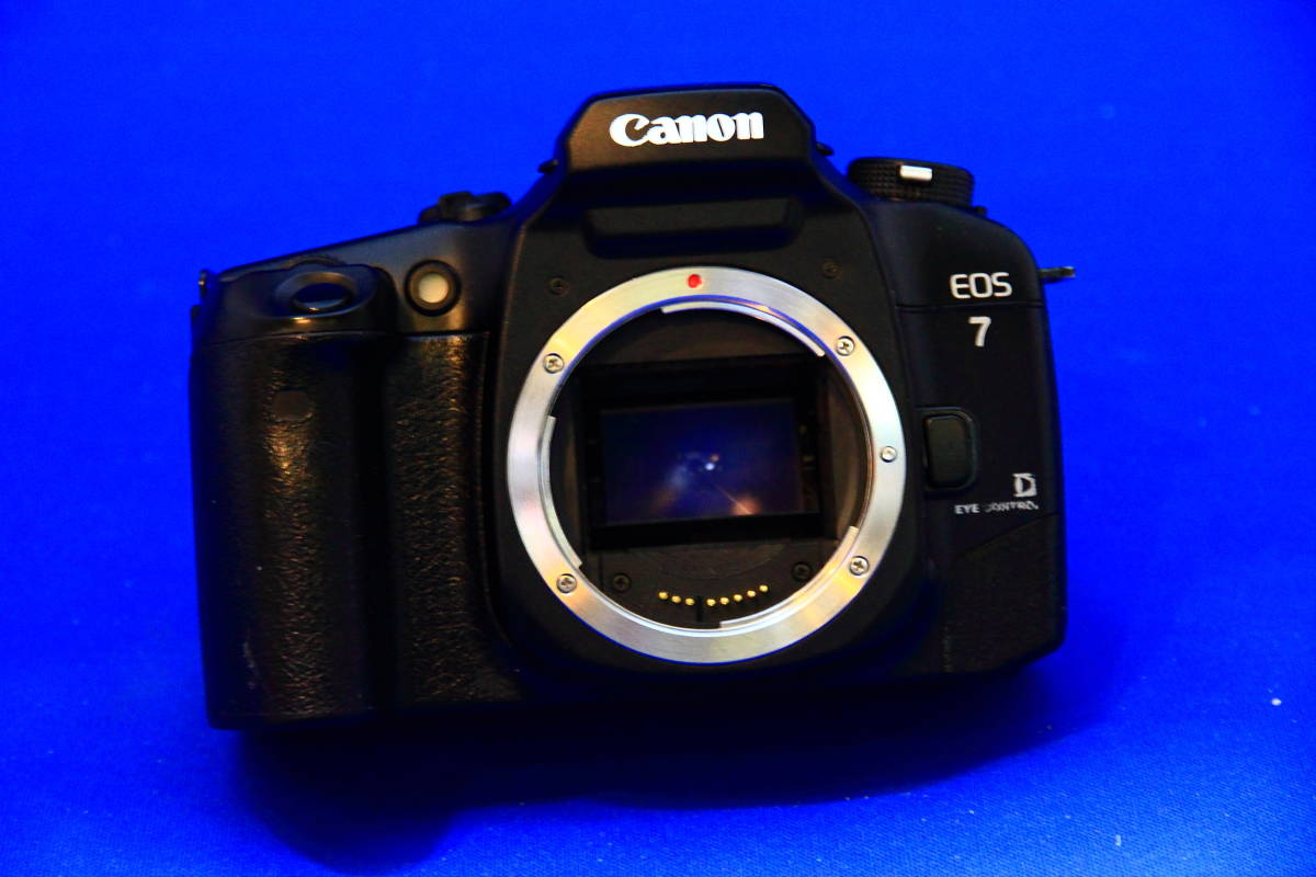 Canonキヤノン EOS 7 一眼レフフイルムカメラボディー美品 動作簡易