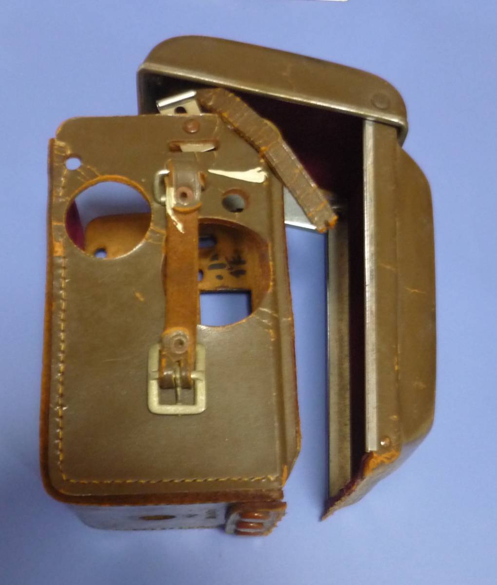 ☆クラシック・カメラ:Yashicaflex:二眼レフカメラ:もうアンティーク品
