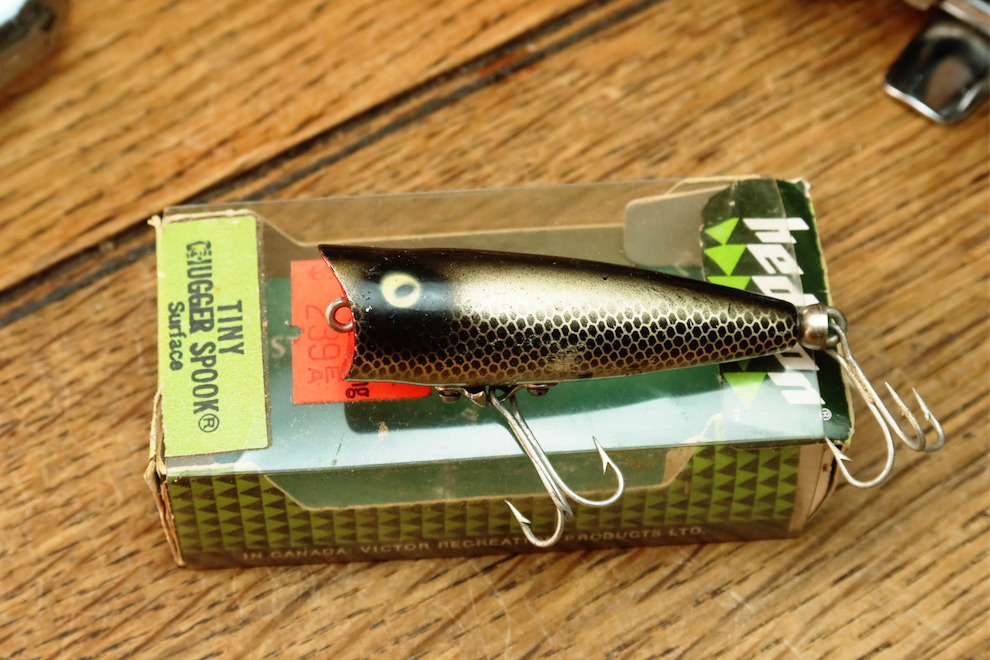 70s レア Heddon Tiny Chugger Spook オールドルアー ヘドン チャガスプーク 道楽 Balsa50 Zeal ハトリーズ 世代の昭和アングラーに ヘドン 売買されたオークション情報 Yahooの商品情報をアーカイブ公開 オークファン Aucfan Com