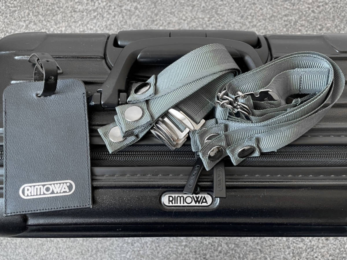 RIMOWA SALSA BUSINESS リモワ サルサ ビジネストロリー 25L 2輪