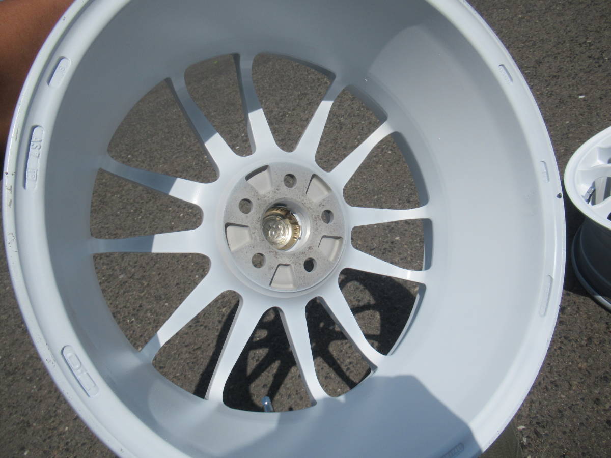 中古ホイール☆OZ Racing SUPER LEGGERA スーパーレッジェーラ 17インチ ホワイト トヨタキャップ 7J+48 100 5H 56φ プリウス 86などに☆ OZ SUPERLEGGERA Racing 中古 軽量 17in