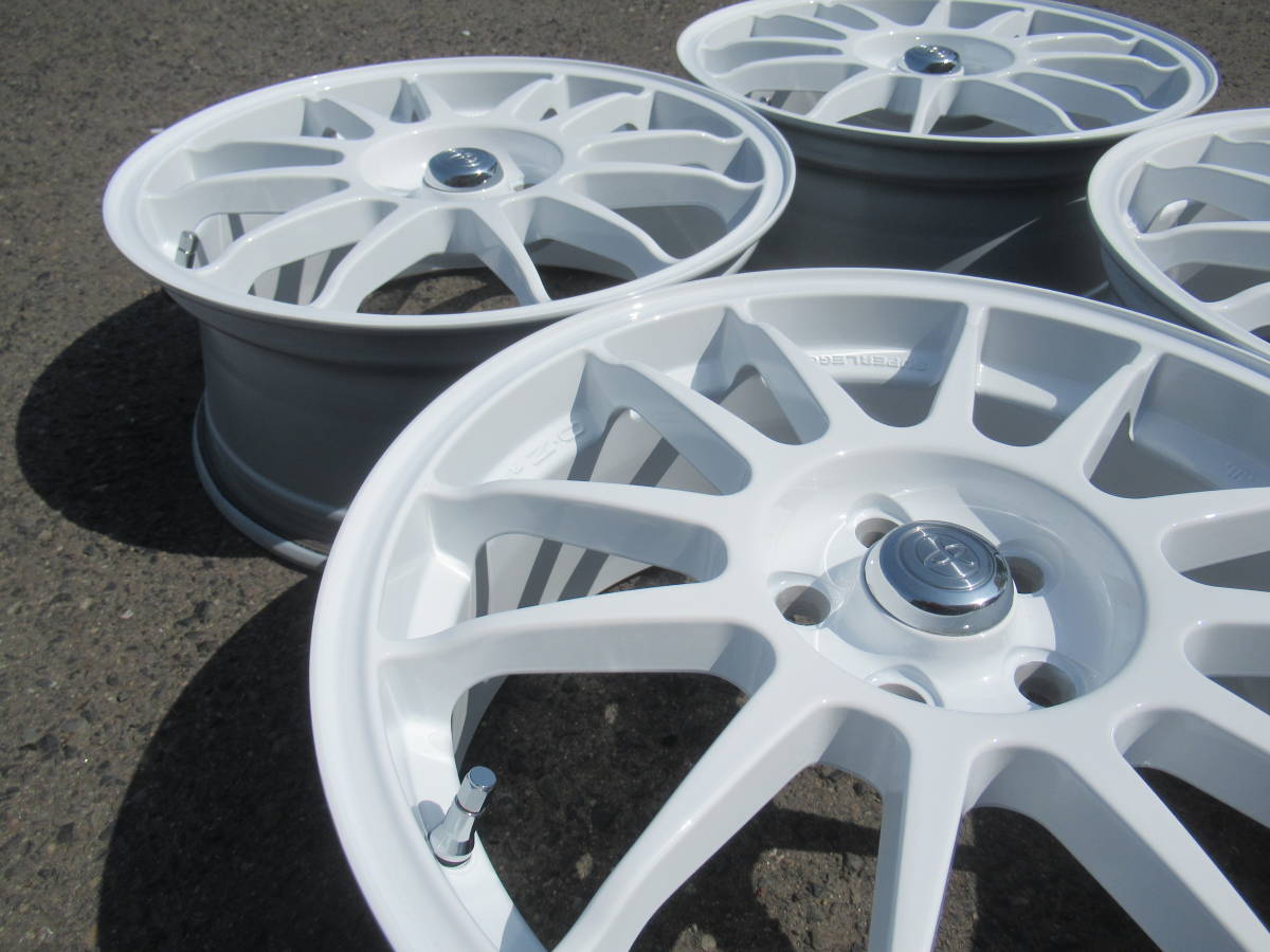 中古ホイール☆OZ Racing SUPER LEGGERA スーパーレッジェーラ 17インチ ホワイト トヨタキャップ 7J+48 100 5H 56φ プリウス 86などに☆ OZ SUPERLEGGERA Racing 中古 軽量 17in