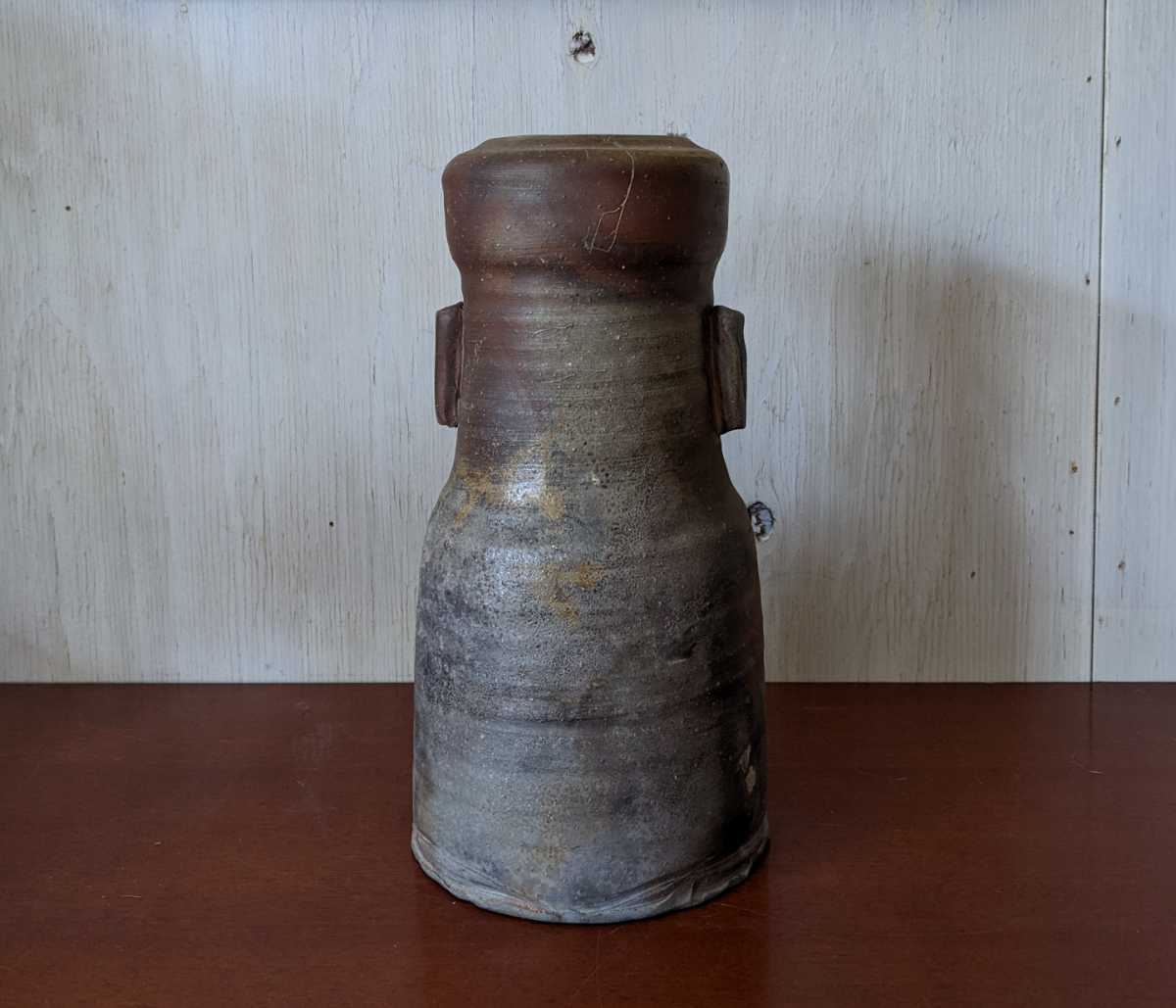 備前焼 岡山県重要無形文化財保持者 各見政峯(壽峯)作 : 花入 岡山県