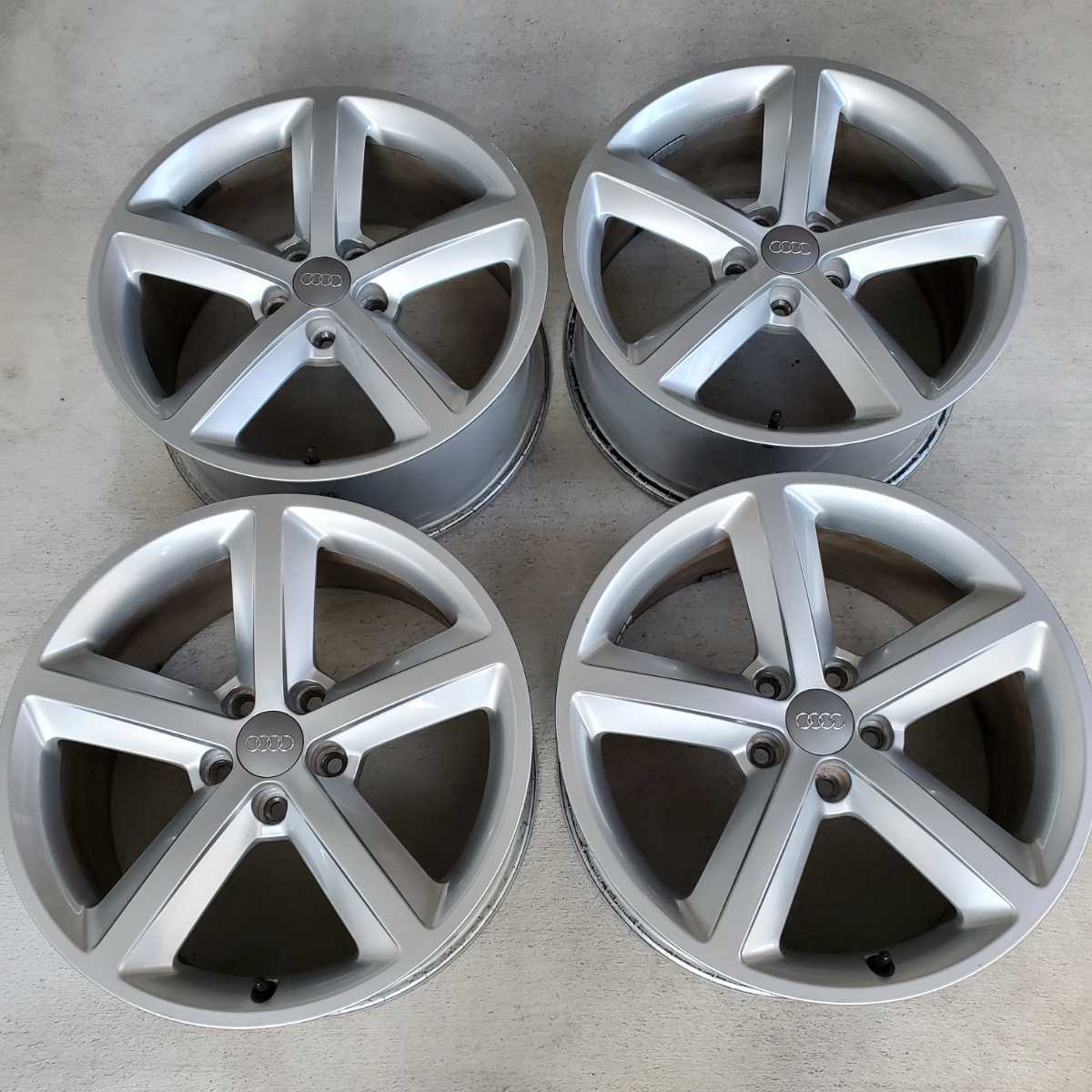 期間限定値下】アウディ sライン 18インチ 純正アルミホイール Audi A4