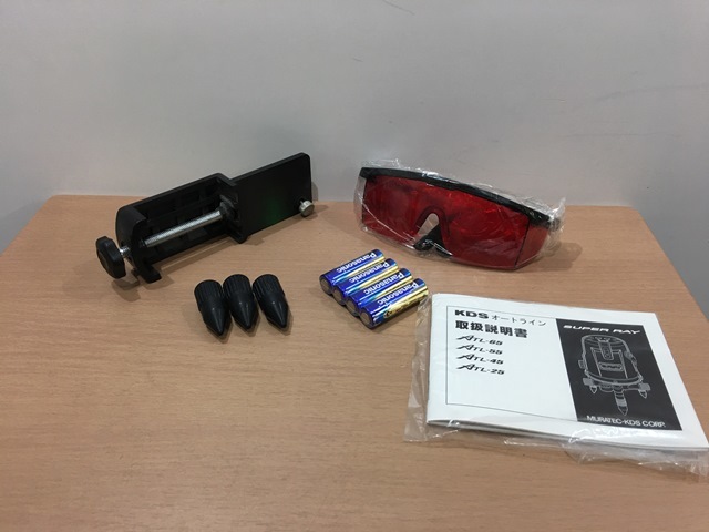 ATL-65 ムラテック 高輝光レーザー墨出し器 レーザー墨出機 ⭐︎ムラテックKDS 販売売り 【送料無料！】KDS ムラテック 高輝光レーザー墨出し器 「ATL-65」 SUPER RAY 防塵 防滴 IP54 墨出器 割れあり KDS LAV-3 中古現状品