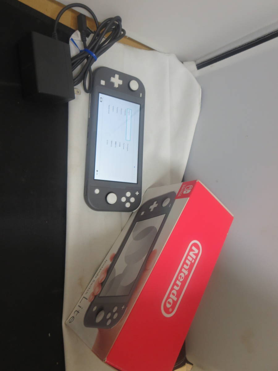中古 通電確認 ニンテンドー スイッチライト グレー ジャンク扱い 本体