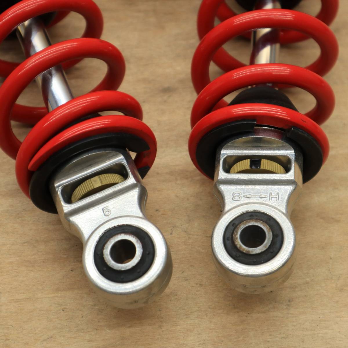 ホンダ CB1300SF SC54 純正 リアサスペンション SHOWA MFP-W01