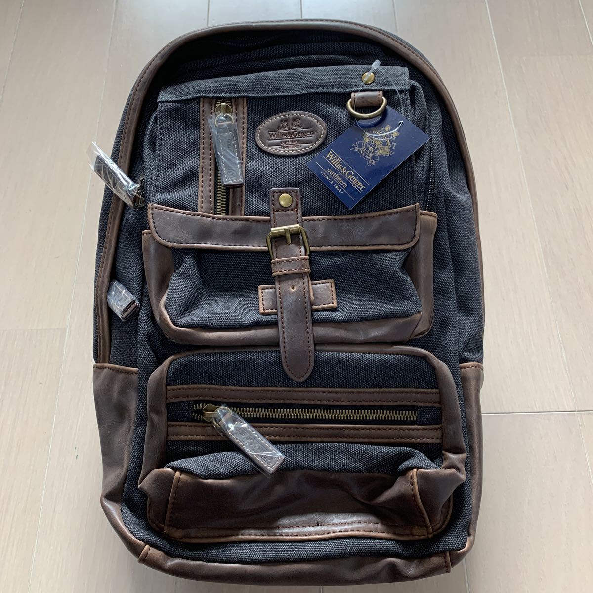 格安，高品質 SALE Willis&Geiger ウィリス&ガイガー 帆布ボディバッグ WGB-1003 BLACK 定価6380円 A40427-11(ショルダーバッグ)｜売買されたオークション情報、yahooの商品情報をアーカイブ公開 - オークファン ショルダーバッグ