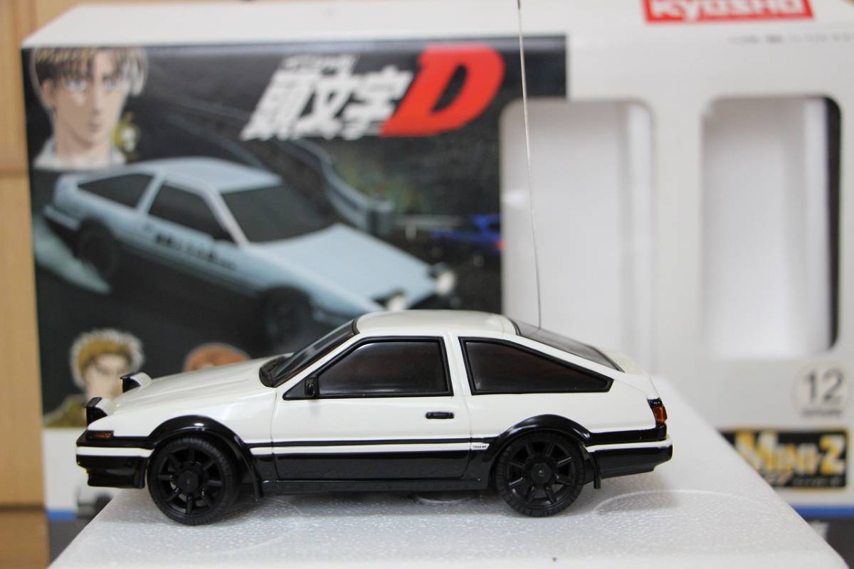 【今月限り】ミニッツレーサー　イニシャルD　藤原拓　AE86　TRUENO 京商ミニッツレーサー 頭文字D AE86 TRUENO 藤原拓海 2001年当時物