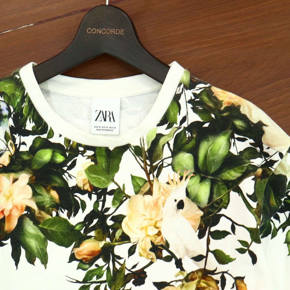 Zara ザラ マン 現行タグ 通年 花柄 フラワー スウェット トレーナー Sz M メンズ 白 t 4 I 男性用 売買されたオークション情報 Yahooの商品情報をアーカイブ公開 オークファン Aucfan Com