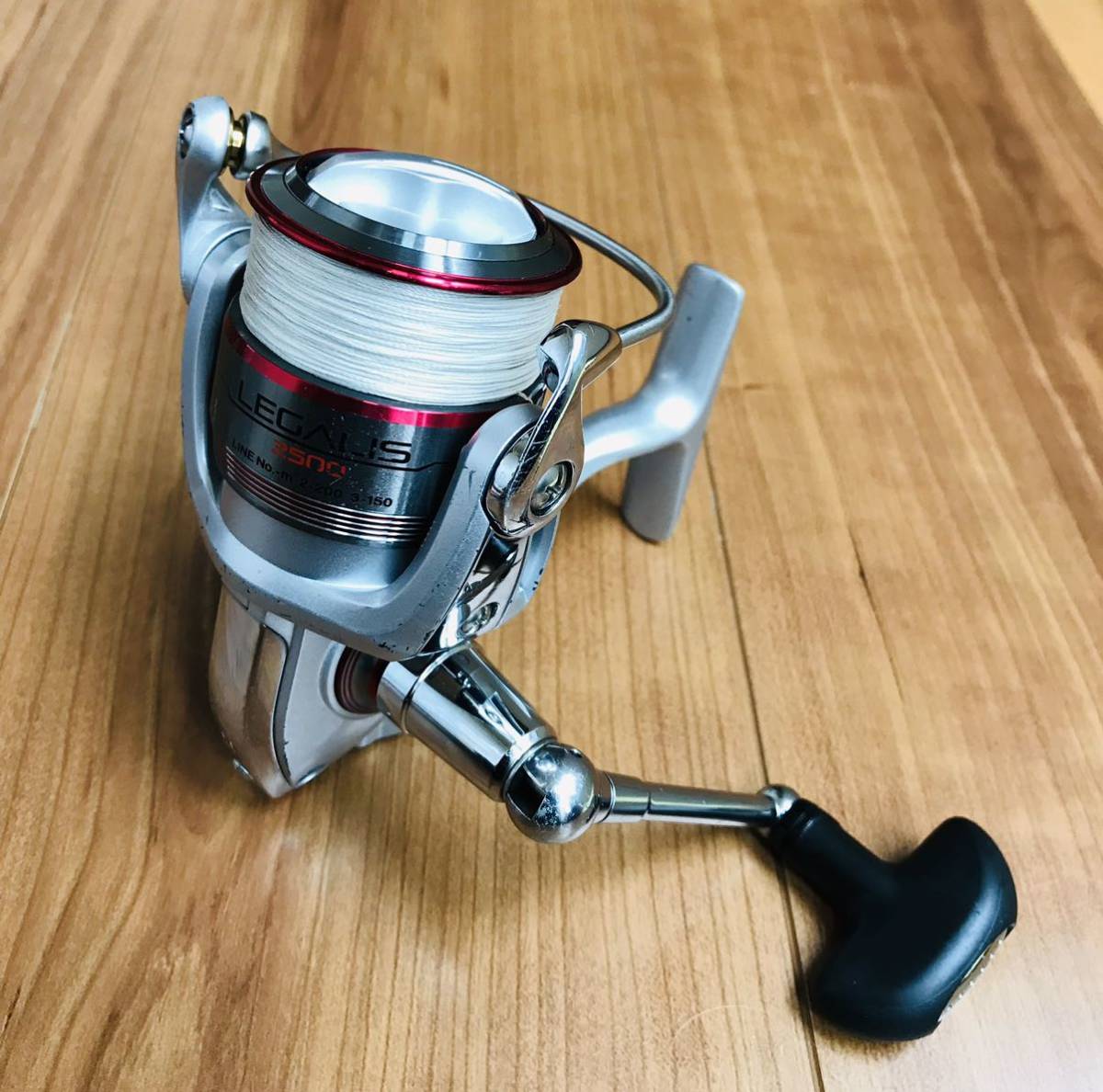 ダイワ レガリス2500 スピニングリール1000 2台セット Peライン付 シーバス アジング エギング等に是非 Daiwa Legalis ダイワ 売買されたオークション情報 Yahooの商品情報をアーカイブ公開 オークファン Aucfan Com