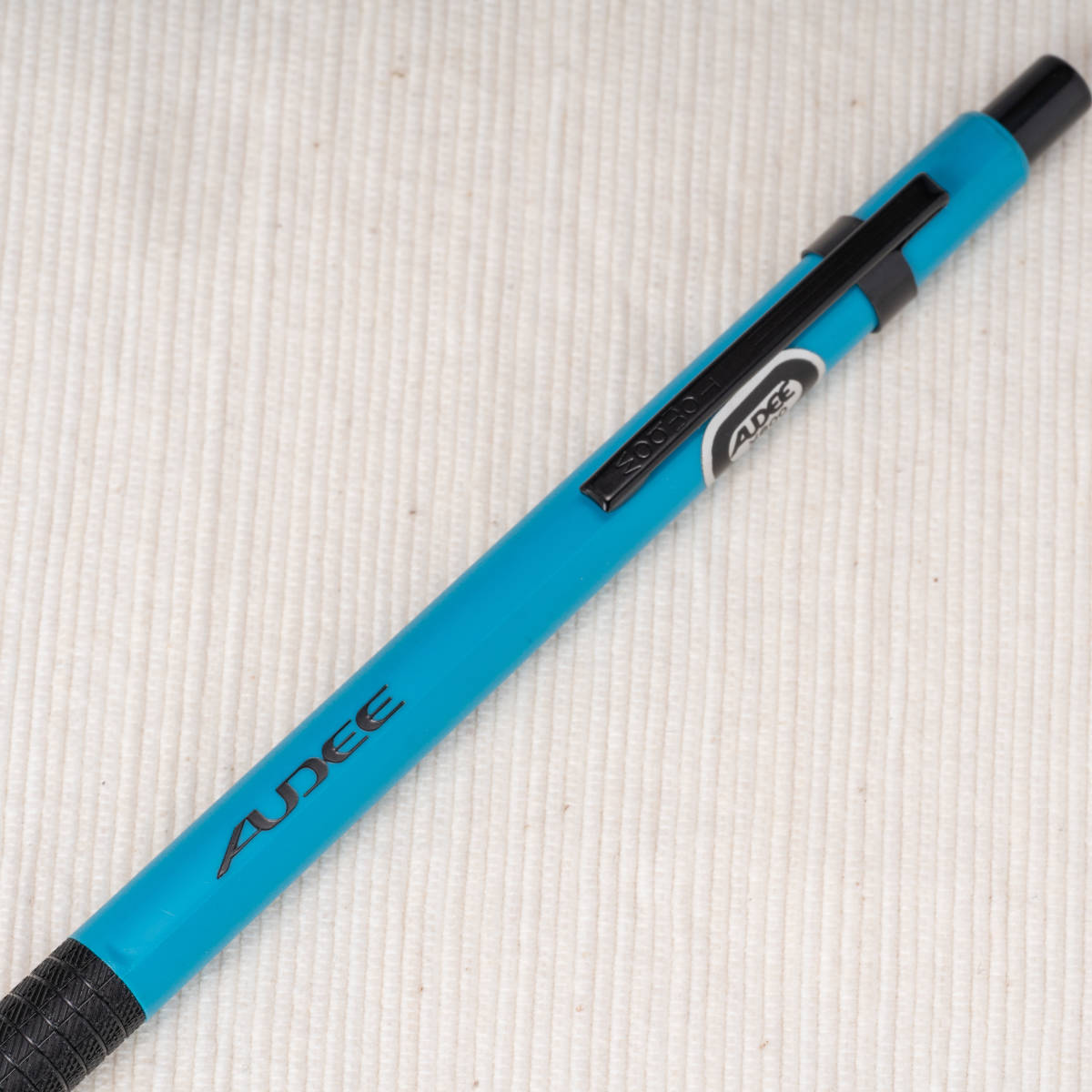 トンボ AUDEE 芯ホルダー 2mm(シャープペンシル)｜売買された