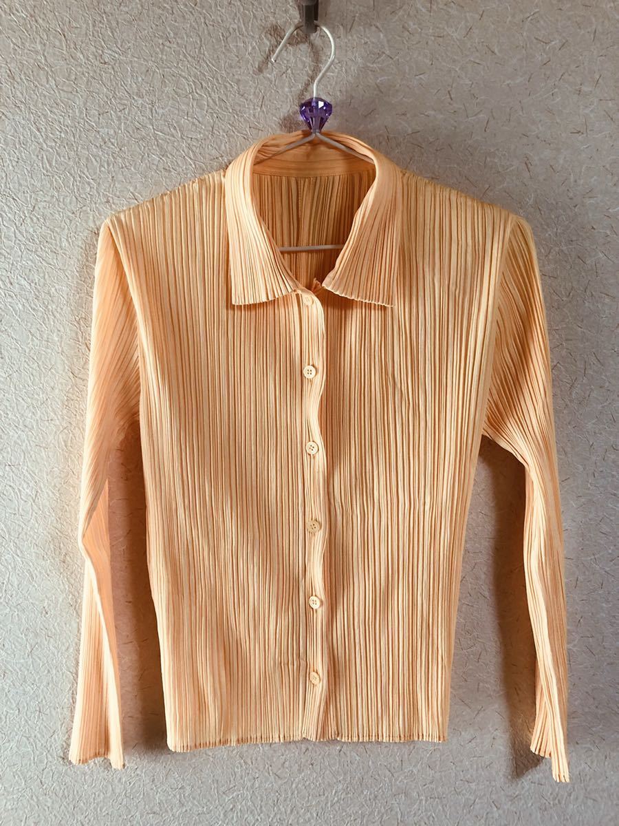 PLEATS PLEASE イッセイミヤケ 長袖トップス オレンジ イッセイミヤケ