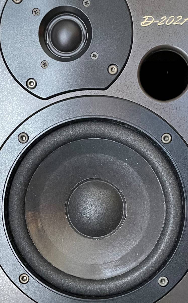 ONKYO D-202A 2ウェイ・バスレフ方式・低域用:16cmコーン型 (新品の
