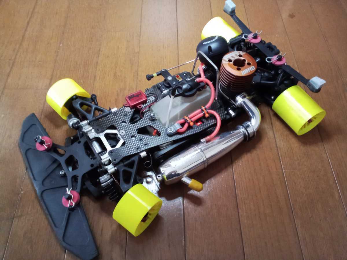 1/8サーパント950R 当時ハイエンドエンジンカー サーパント Yahoo!オークション SERPENT Serpent 1⁄8 950R 1⁄8