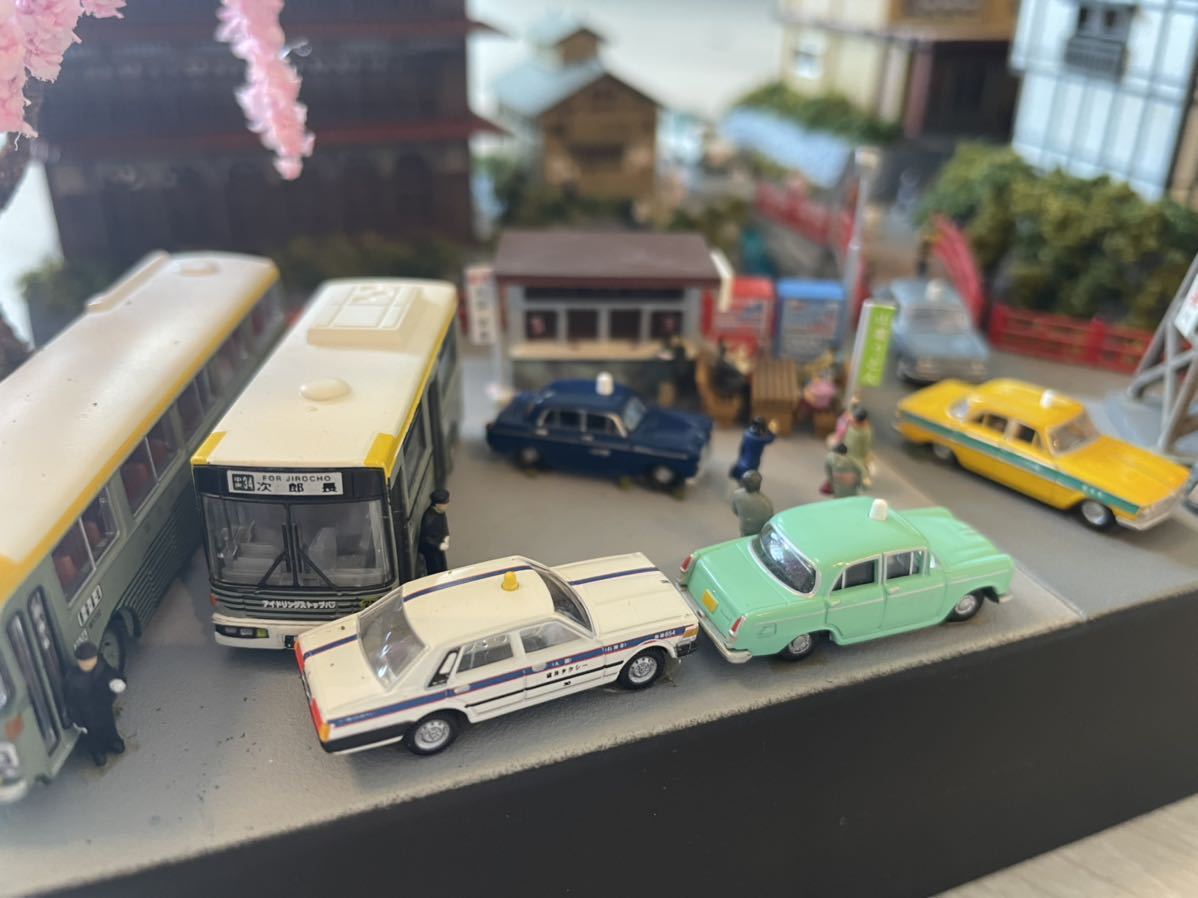 TOMYTEC建物コレ温泉街Set【①ベースA温泉宿A，B，C完全版.箱なし】【②ベースD湯治場，日帰温泉，土産物屋A，B，遊興施設】【③電飾キットA，B】 建物コレクション | TOMYTEC建物コレ温泉街Set①ベースA温泉宿A，B，C完全版.箱なし B C 4点セット