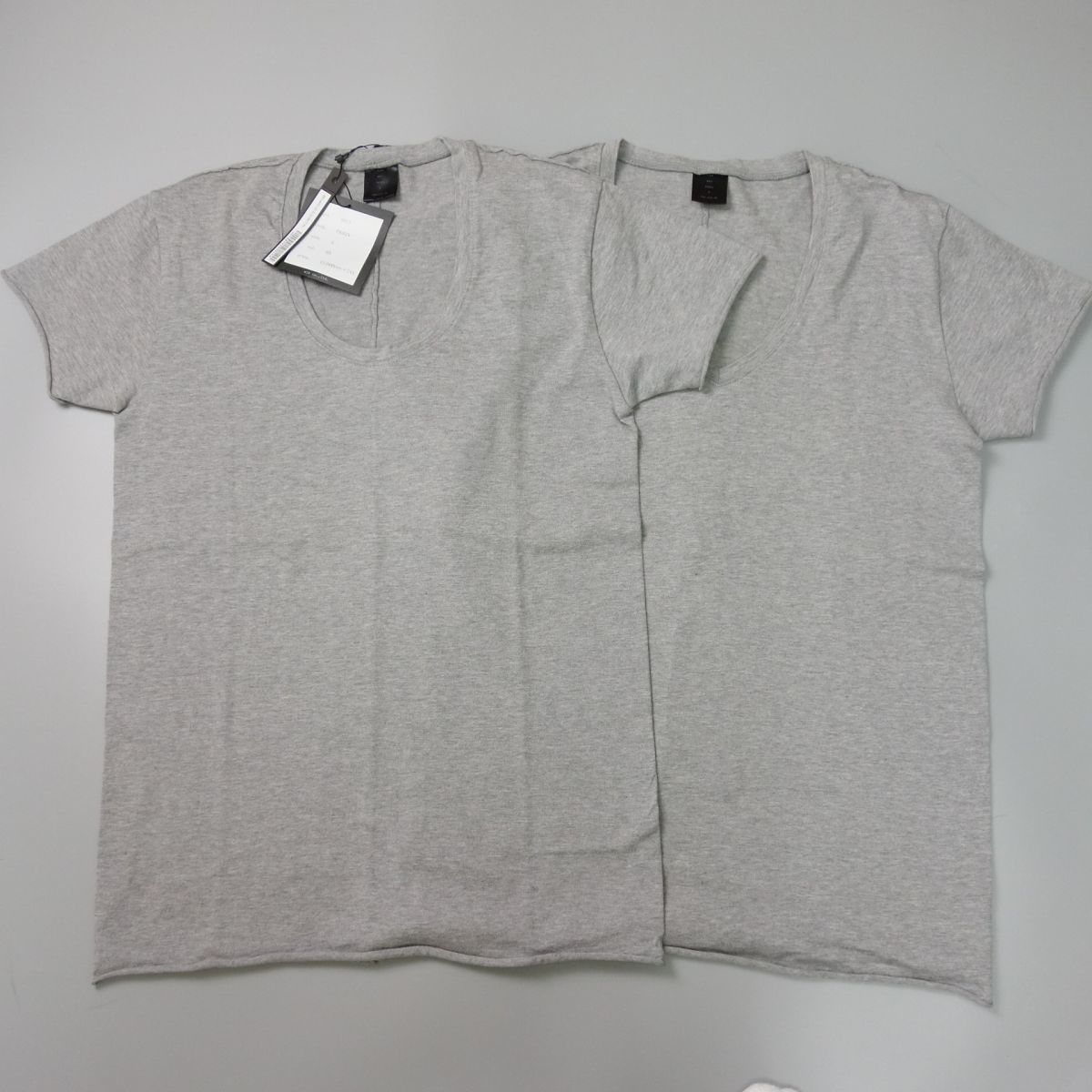 【最新作，爆買い】 1円 2点 wjk ダブルジェイケイ インサイドアウトデザインUネック Vネック 半袖Tシャツ S グレー メンズ 9921 pk024(半袖Tシャツ)｜売買されたオークション情報、yahooの商品情報をアーカイブ公開 - トップス