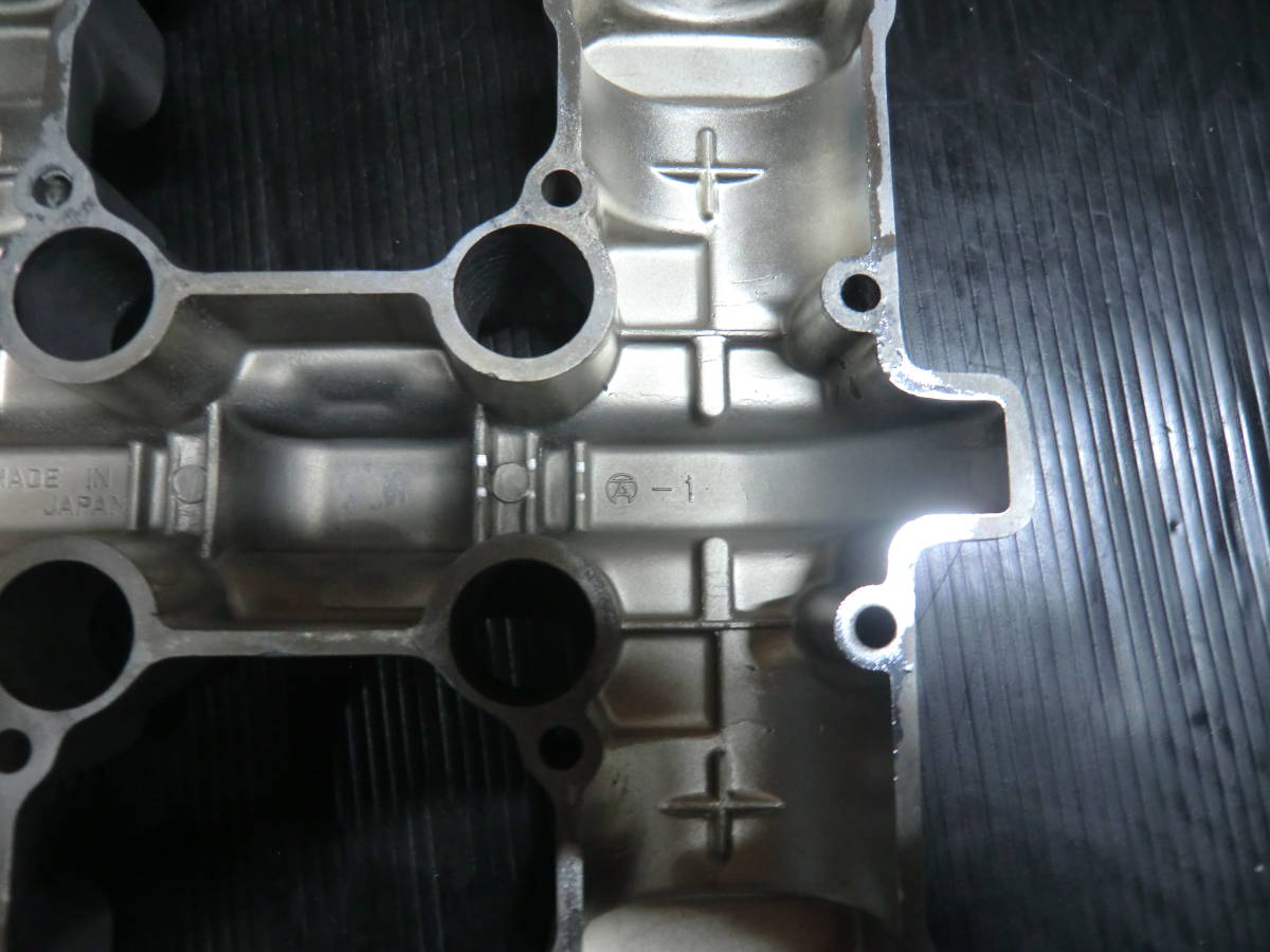 カワサキ純正 Z1R シリンダーヘッドカバー メッキ加工痕ウエット 