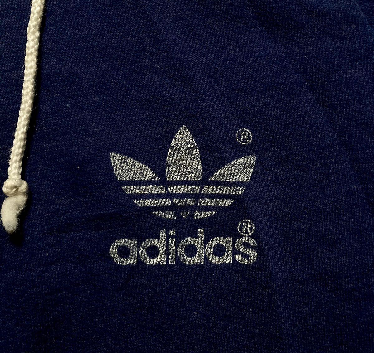 稀少【adidas】アディダス 2ポケフード型フルジップパーカー ジャージ 