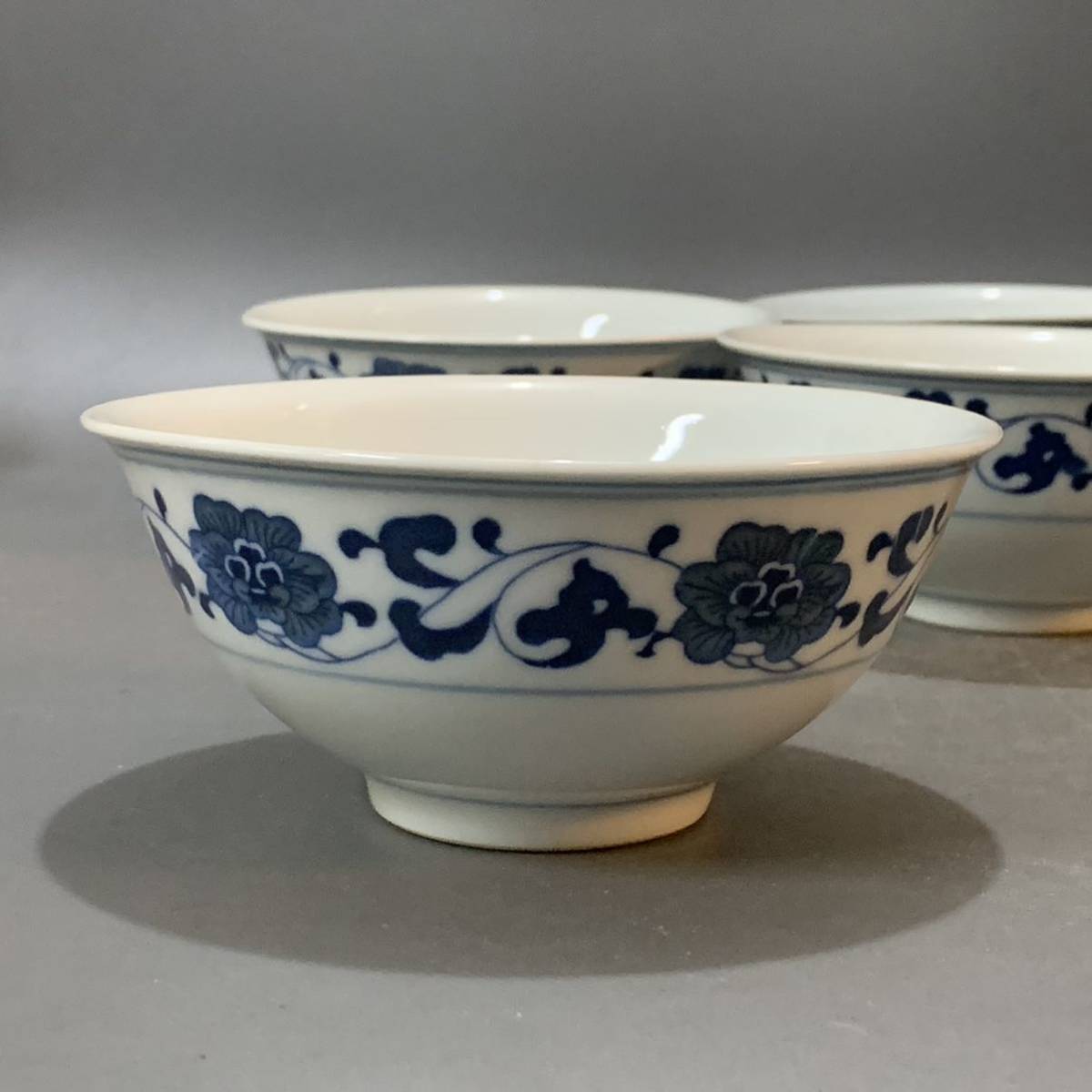 中国　青花　漢詩山水人物文　煎茶碗　時代箱付　V　R9489 煎茶碗 唐物 染付 中国 030レトロ雑貨 山水 漢詩 徳不孤必