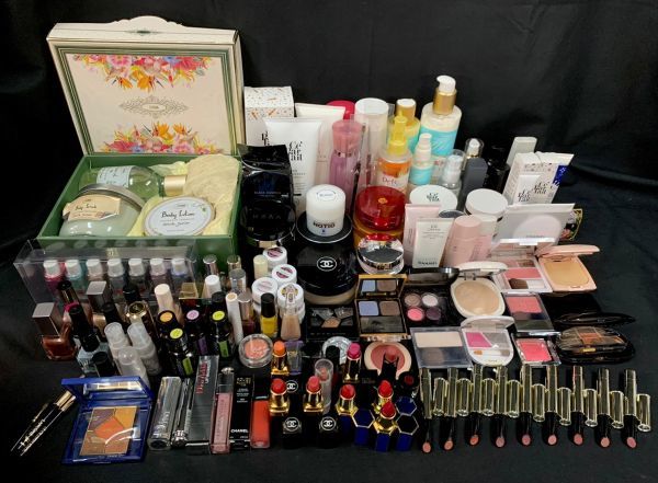 【定価約5万円】まとめ売り10点 YSL コスメデコルテ CHANEL など Dior CHANEL YSL まとめ売り メルカリ MAC等 デパコス大量 コスメ