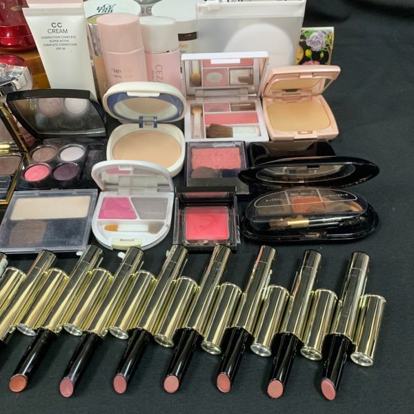 Dior CHANEL YSL まとめ売り メルカリ MAC等 デパコス大量 コスメ