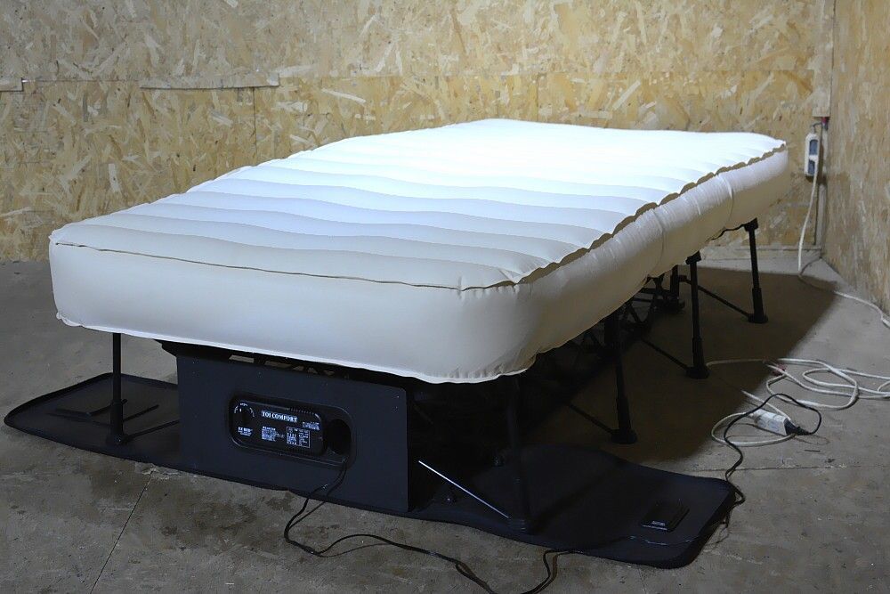 品質保証，豊富な 電動エアー 折りたたみベッド TOI COMFORT EZ BED Twin Size 空気を入れるとむくむく膨らむ(簡易ベッド、折りたたみベッド)｜売買されたオークション情報、yahooの商品情報をアーカイブ公開 - オー 簡易ベッド、折りたたみベッド