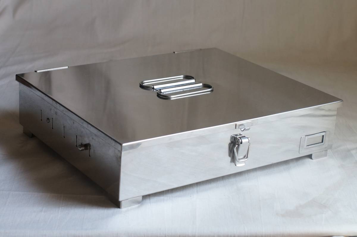 ●メディカルケース 医療ケース 救急箱 シンプル スクウェア ヴィンテージ アンティーク_1