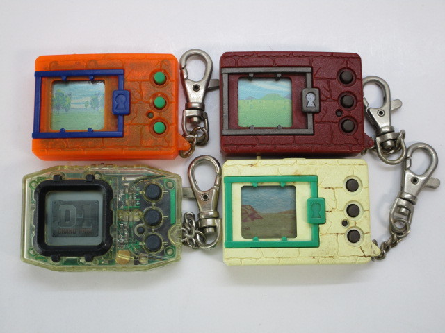 G0510 8y バンダイ Bandai デジタルモンスター 携帯ゲーム機 ４点まとめ デジモン その他 売買されたオークション情報 Yahooの商品情報をアーカイブ公開 オークファン Aucfan Com