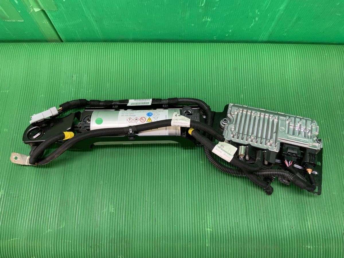 爆買い，人気セール プジョー 308 SW 純正 キャパシター ストップ スタート モジュール T9WBH01 T9 左フェンダー内 30721 HA11(プジョー用)｜売買されたオークション情報、yahooの商品情報をアーカイブ公開 - オークファ プジョー用