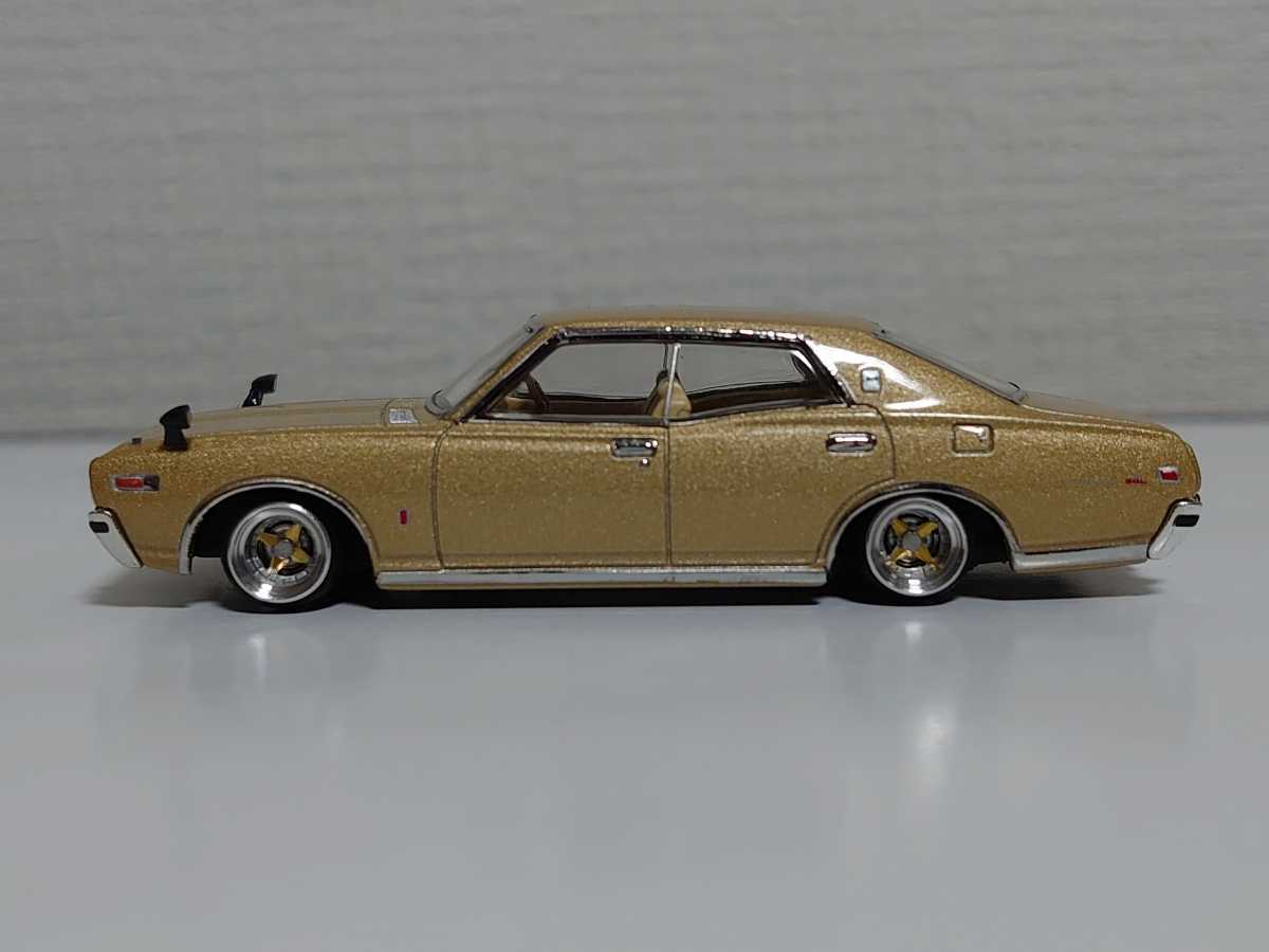 1/64 トミカリミテッドヴィンテージ ネオ 日産 グロリア 2800SGL(76年