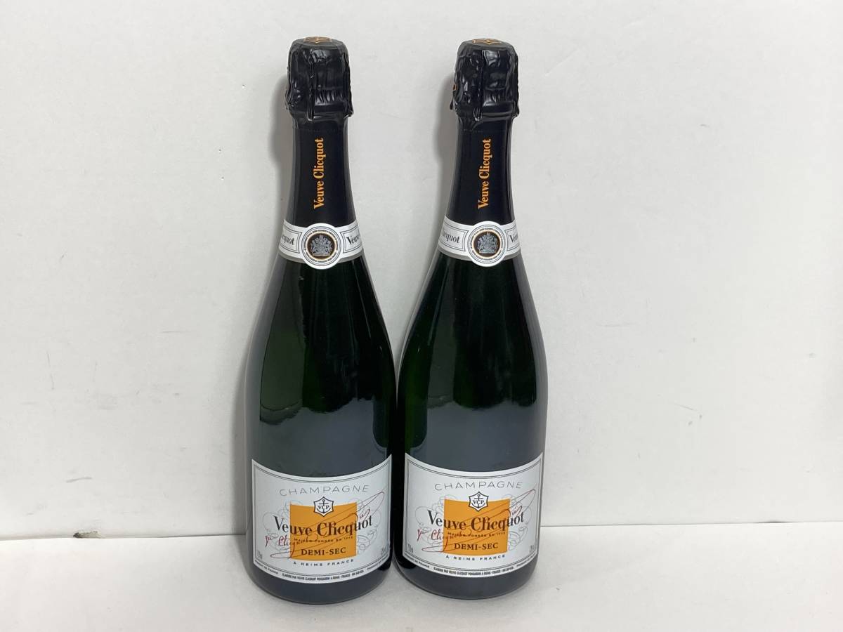 お買い得，限定SALE 未開栓 ヴーヴ クリコ ホワイトラベル ドゥミセック シャンパン 750ml 12% 2本セット 同梱不可(その他)｜売買されたオークション情報、yahooの商品情報をアーカイブ公開 - オークファン スパークリング
