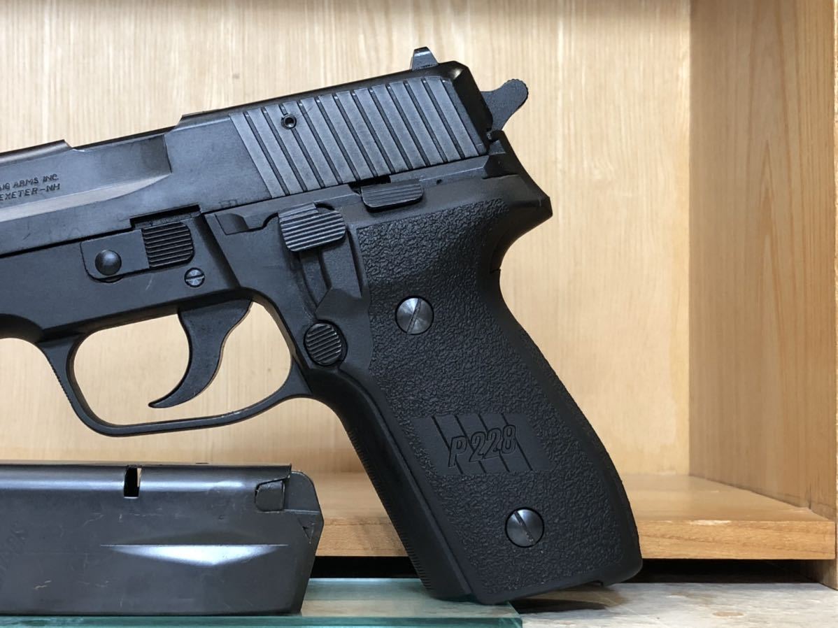 タナカ SIG P228 EVOLUTION HW 発火式モデルガン 発火済み 可動部確認済み 