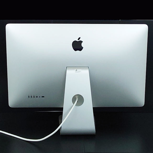 Thunderbolt Apple Display in 2020? (27インチ)」や初代「iPad 現品