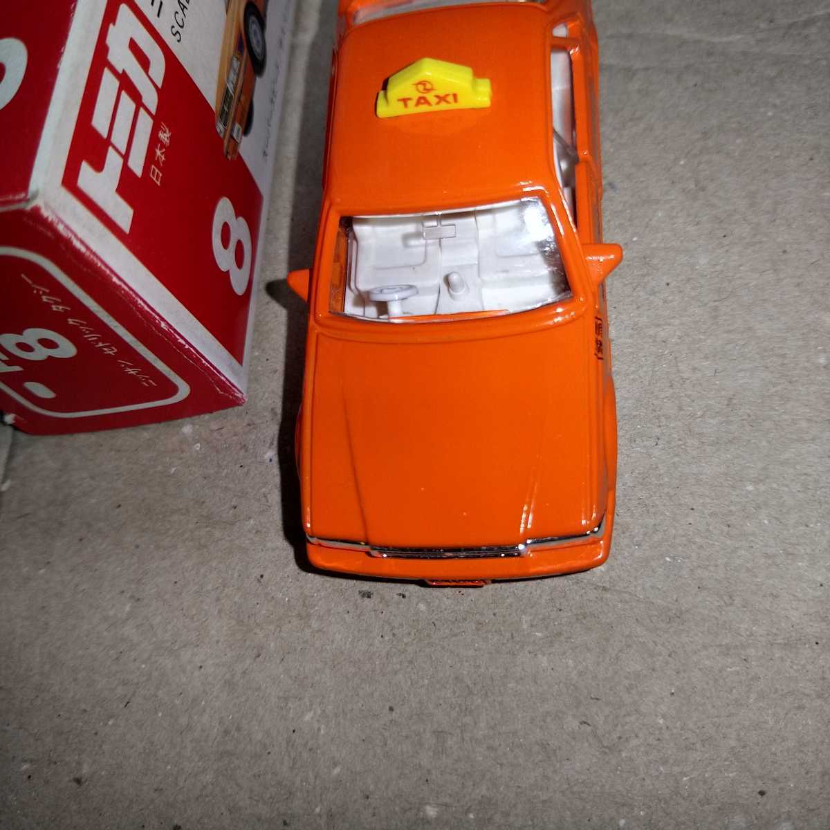 トミカ セドリックタクシー 輸出モデル 005 トミカ 赤箱 日本製 8 日産