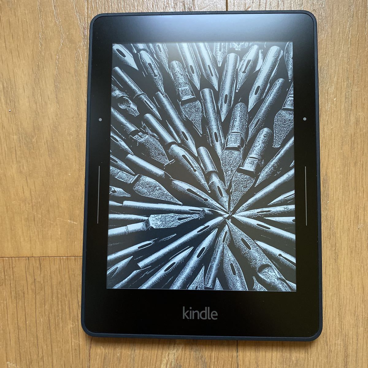 Amazon Kindle Voyage 4GB 第7世代 Wi-Fi 広告あり 公式ショッピングサイト