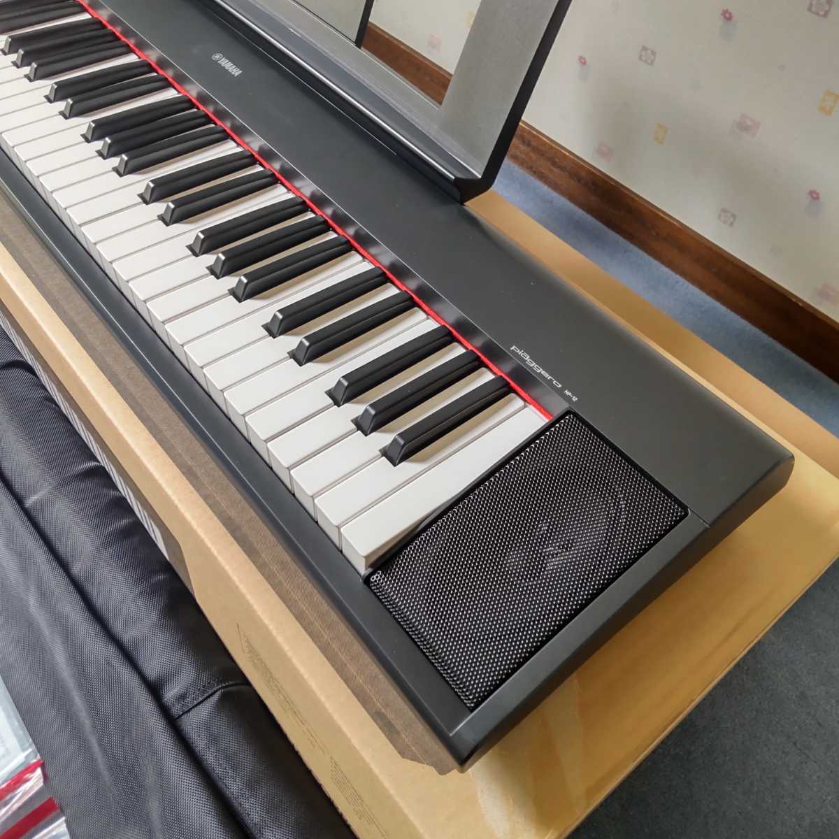 ヤマハ 電子キーボード piaggero NP12 2019年製 ブラック 動作確認済＋