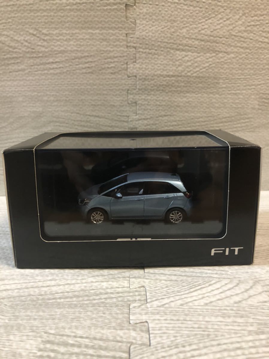 1/43 ホンダ 新型フィット FIT 最新モデル カラーサンプル ディーラー特注 ミニカー　エアーライトブルー・メタリック