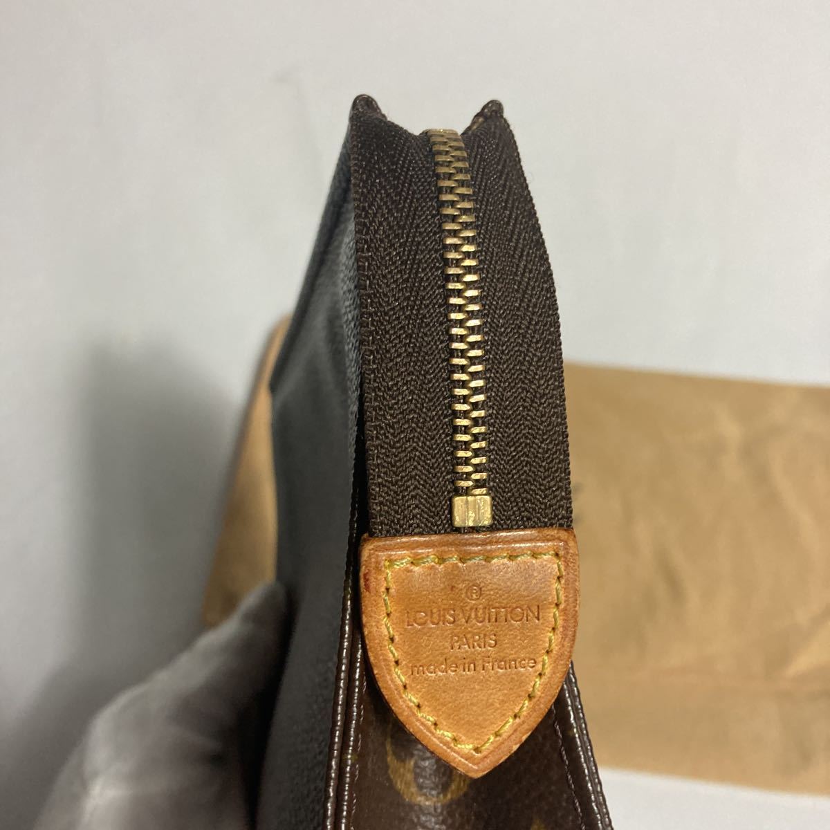 LOUIS VUITTON ルイヴィトン モノグラム ポッシュトワレット19