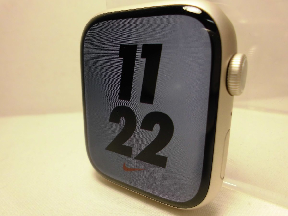送料無料，定番人気 キングラム[01]Apple Watch[アップルウォッチ]★未使用★Nike Series7 45MMスターライトアルミニウム スポーツバンドネイビー【送料無料】2