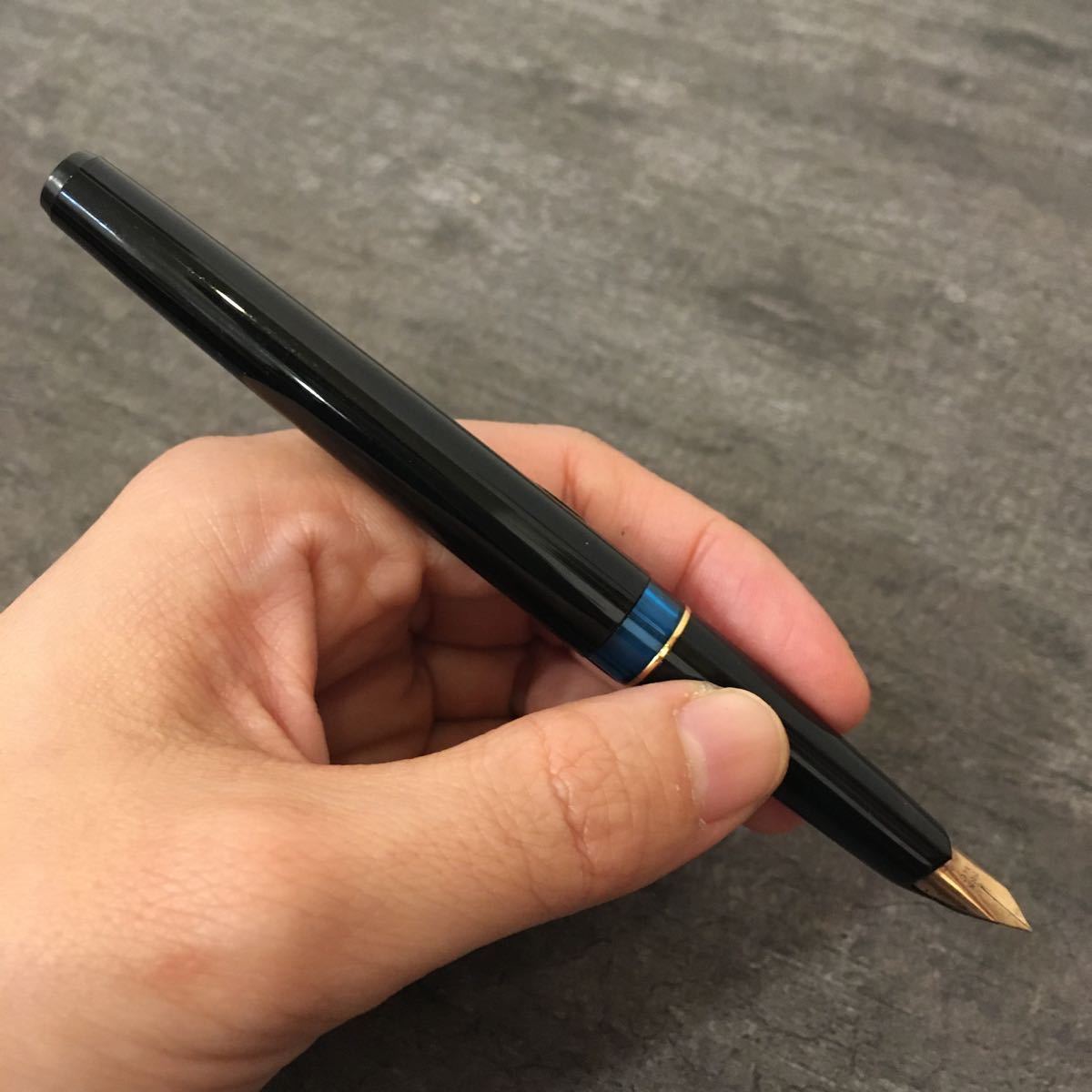 ペリカン ドイツ 万年筆 コンバータ インク M484 Ef Pelikan ウォーターマン コンバーター 輸入 ペリカン 売買されたオークション情報 Yahooの商品情報をアーカイブ公開 オークファン Aucfan Com