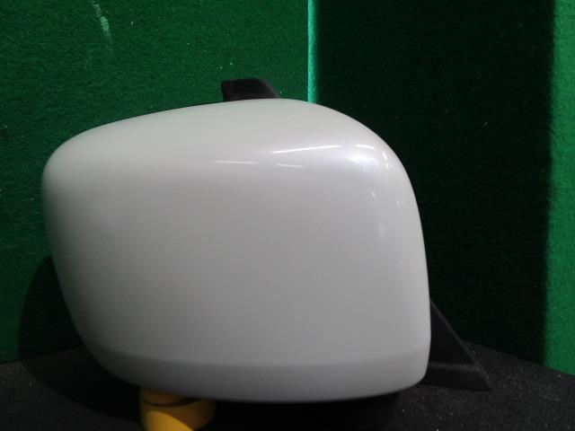 HOT，新作登場 デリカＤ2 DBA-MB15S 右サイドミラー Z7T MQ502959(ドアミラー)｜売買されたオークション情報、yahooの商品情報をアーカイブ公開 - オークファン 三菱用
