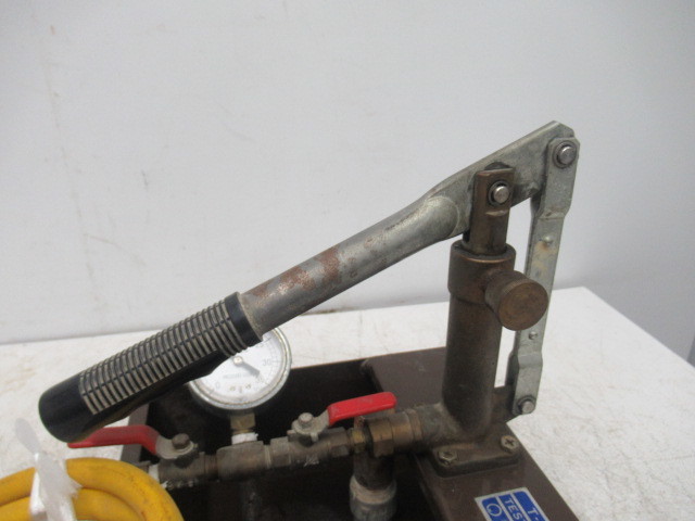 | 水圧テストポンプ キョーワ 水圧テストポンプ手動式 キョーワ&frasl;KYOWA 製品通販(株)日工のプロショップ工具魂 キョーワKYOWA 圧力上がり KY-20A ジャンク品〇キョーワ(KYOWA) 桶川店 水圧テストポンプ・KY-20A 中古品 テストポンプ MISUMI(ミスミ) アクトツール