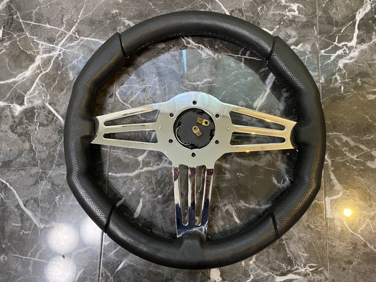 美品・激レア☆シモーニレーシング ・ステアリング☆Simoni Racing 