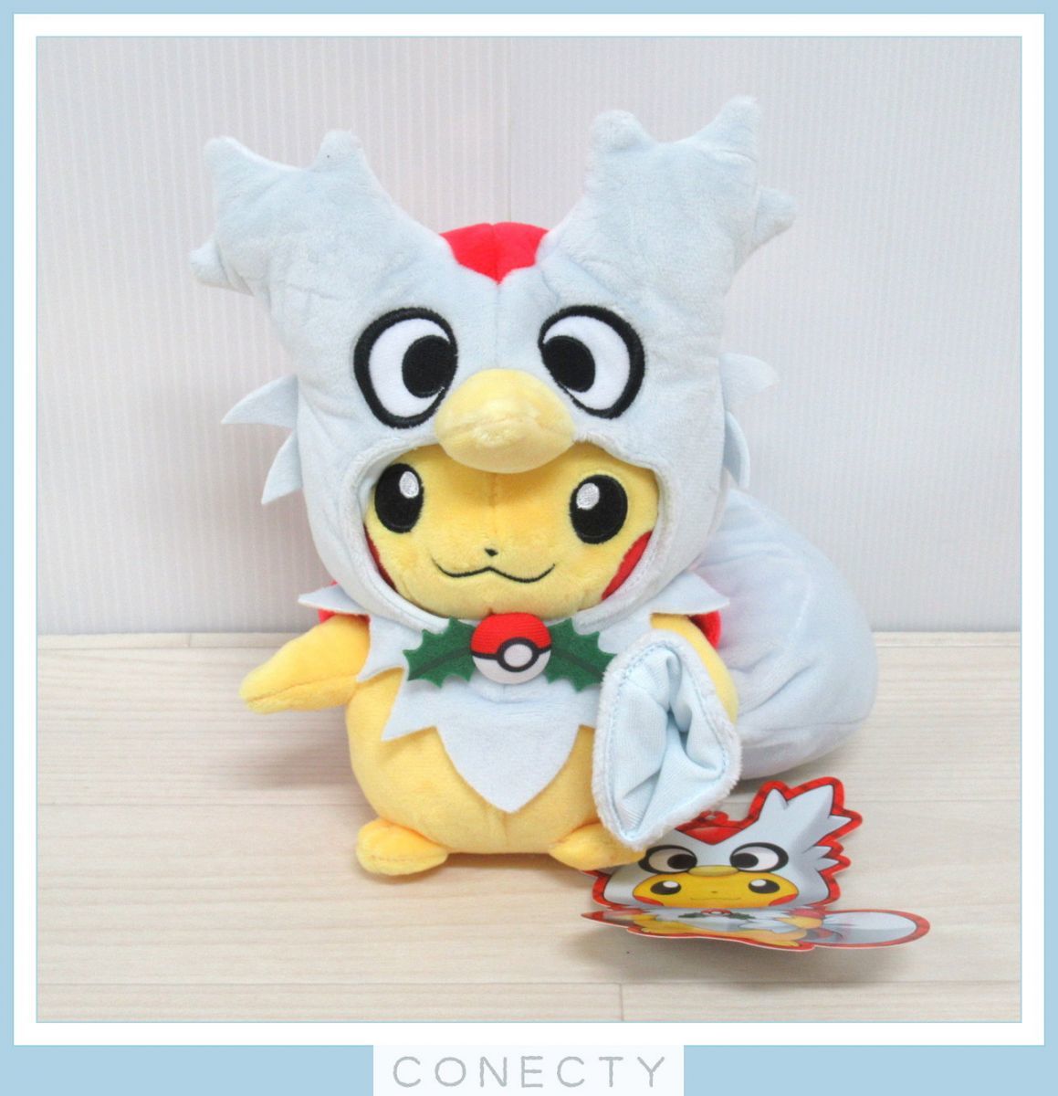良品】ポケモンセンター デリバードのポンチョを着たピカチュウ 