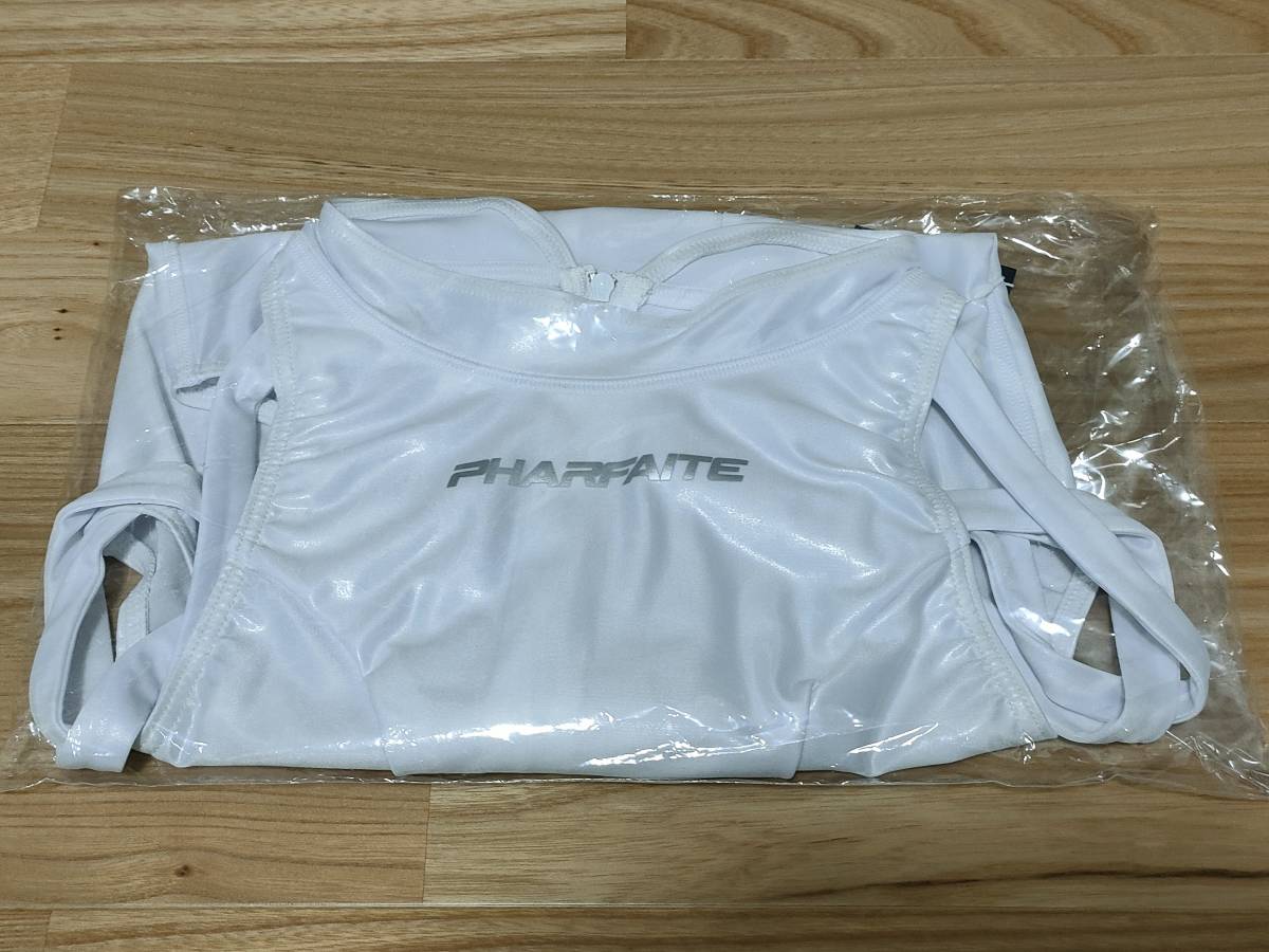 PHARFAITE パルフェット　完売品　ハイネックバインダー Mサイズ　新品 エナメルハイネックバインダーFullback